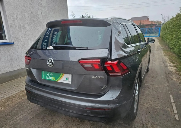 Volkswagen Tiguan cena 31900 przebieg: 138000, rok produkcji 2016 z Chodzież małe 596